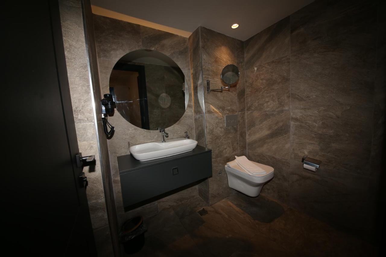 Hotel SAFRAN GERMİA PALaS Bostanbuku Exterior foto